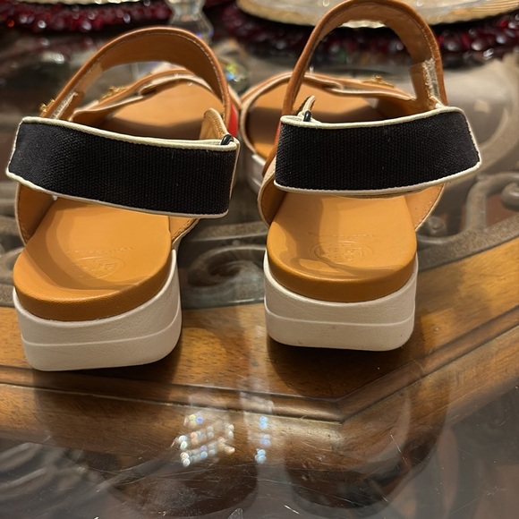NWOT- TORY BURCH KIRA SPORT SANDALS - Picture 8 of 10